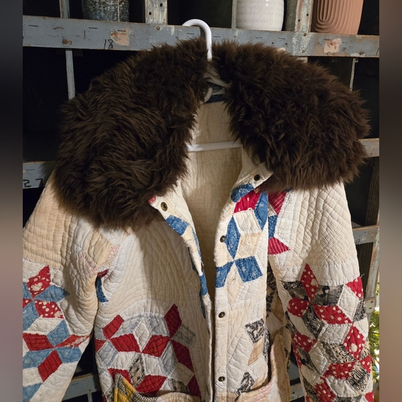 NWOT Mabel And Snow Quilt Coat Genuine Sheepskin Collar Size Small / Med… - Picture 8 of 9